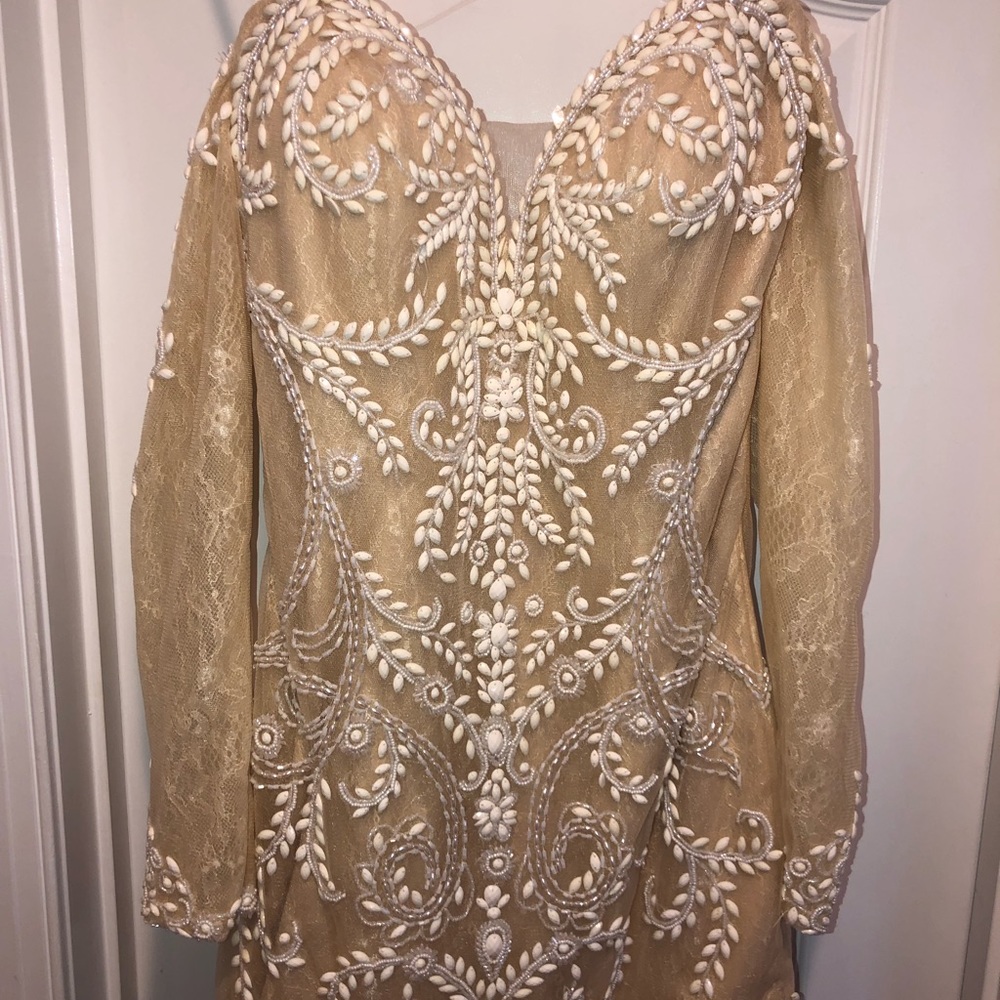 Dress - Picture 2 of 4
